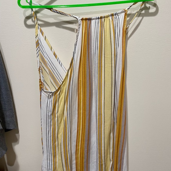 Brecaal ladies top size medium - Picture 3 of 3